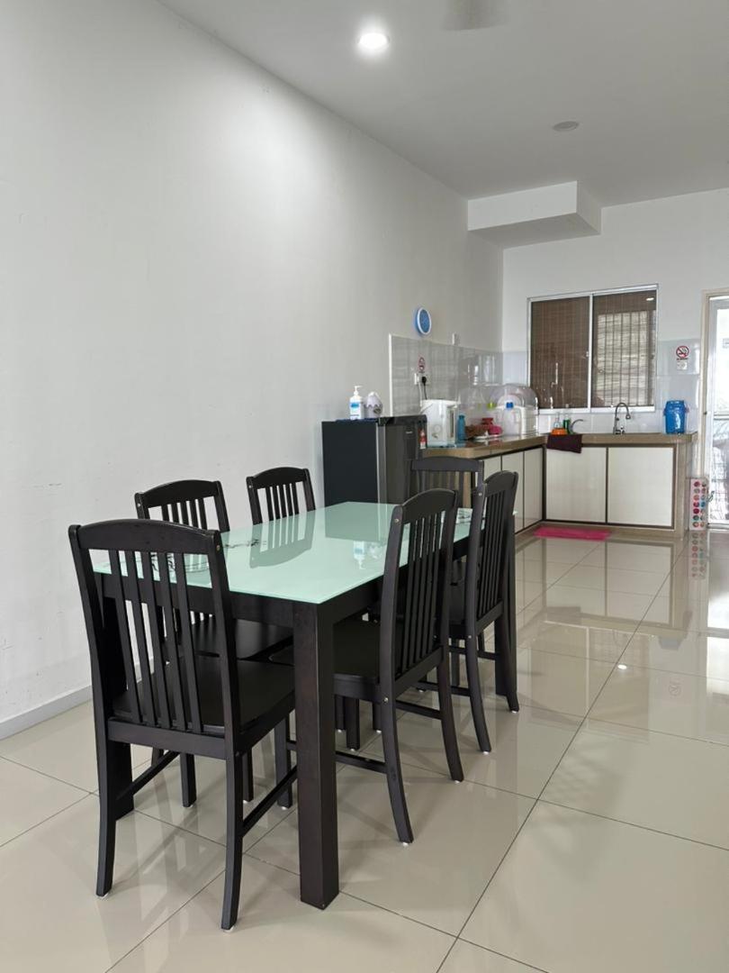 Mr.J Homestay Taiping Exterior foto